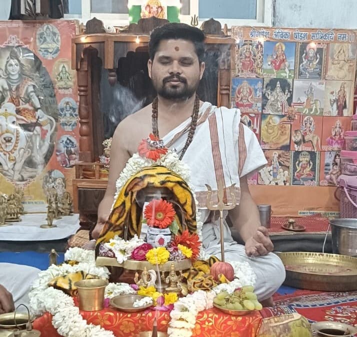 Pandit Vikas Sharma